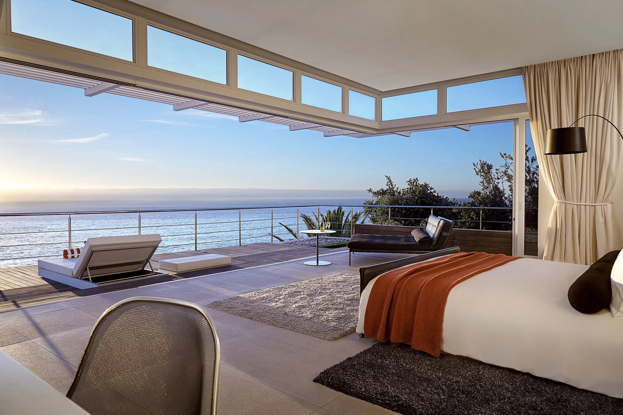 luxury-villa-bedroom-cape-town-53-capms-bay-drive_2